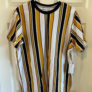 Free Planet Shirt XL